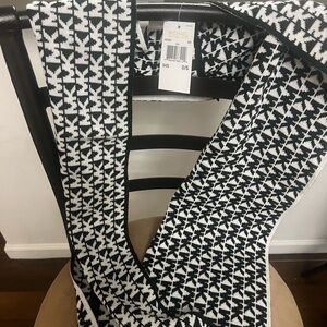 Michael Kors  wrap around scarf! Classic MK black &
White design!